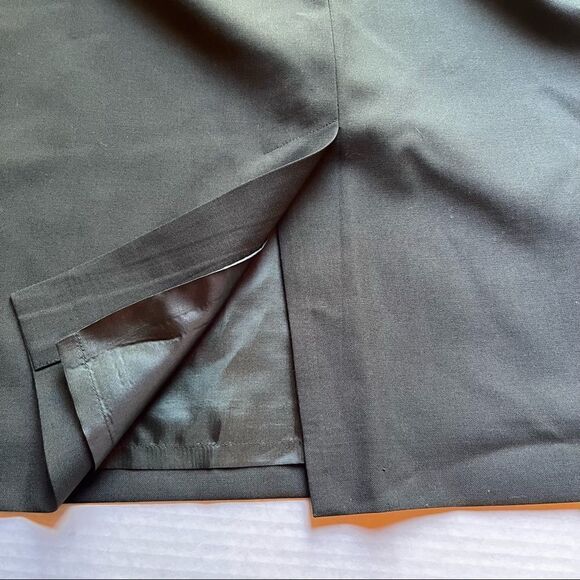 Pendleton Petite Skirt and Jacket set dark green Size 16 Wool padded shoulders - Picture 7 of 15